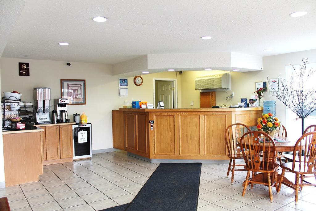 Tel Star Motel Брукс Екстериор снимка