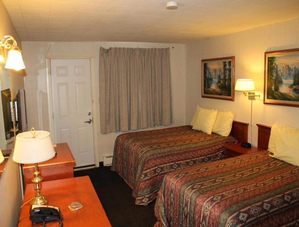 Tel Star Motel Брукс Екстериор снимка